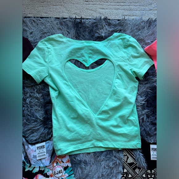 Victoria’s Secret PINK Crop Top Bundle - Picture 7 of 8
